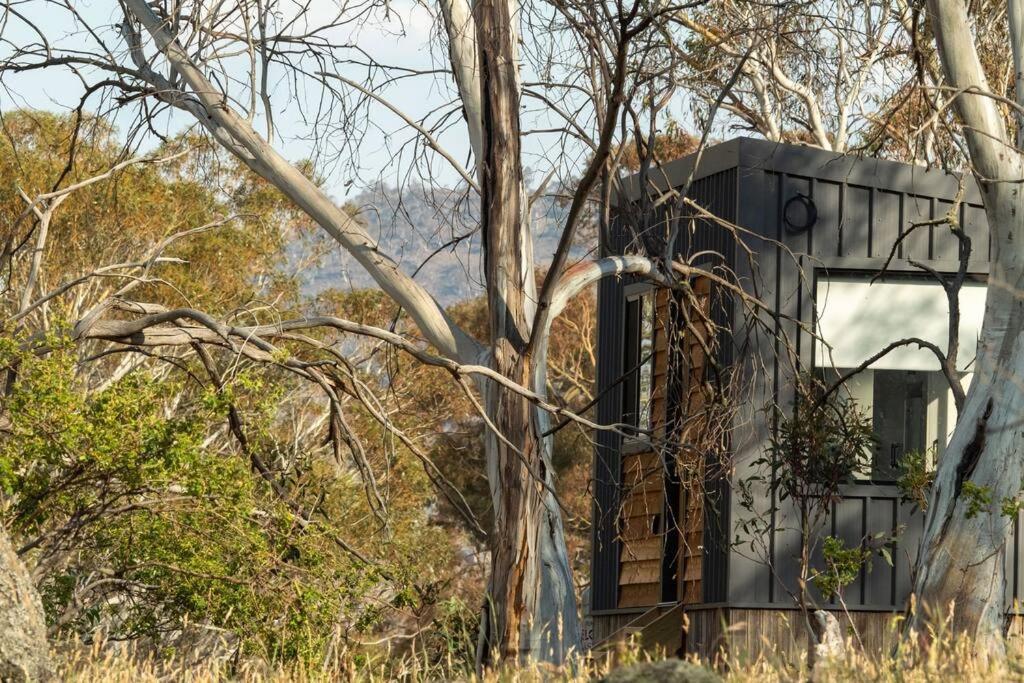 Big Yard Escapes - Two Off-Grid Tiny Houses On The Mowamba River Cataratas de Vitória Exterior foto