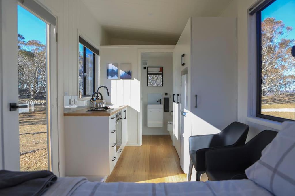 Big Yard Escapes - Two Off-Grid Tiny Houses On The Mowamba River Cataratas de Vitória Exterior foto